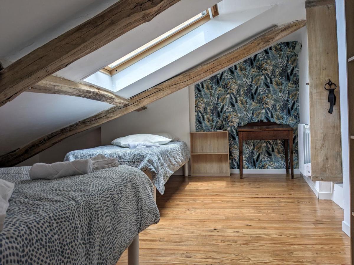 Le Quatorze, Au Coeur De Najac Vila Exterior foto